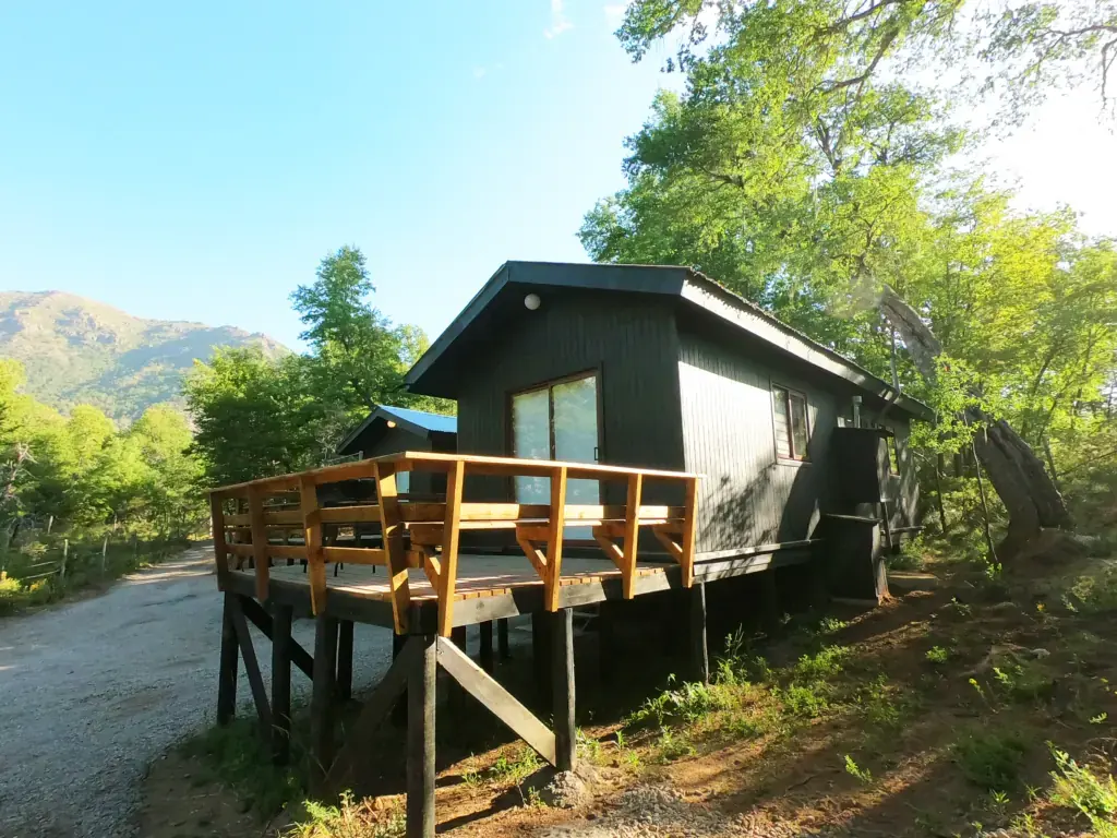Mountain View Cabin B - 6 Guests — main photo